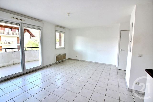 Appartement T2 à vendre - 2 pièces - 45 m2 - Vetraz Monthoux - 74 - RHONE-ALPES
